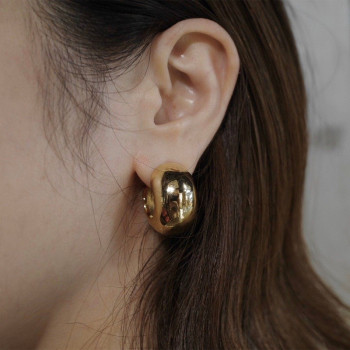 macaroni hoop pierce/earring