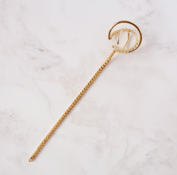 planet chain  earcuff